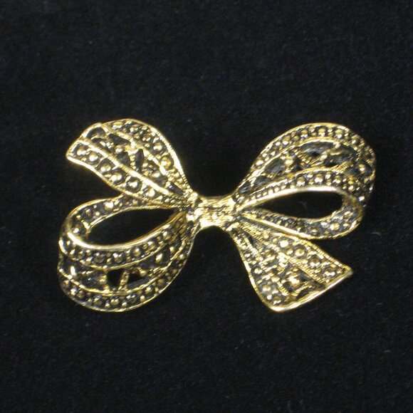 Bow Jewelry Brooch Pin 1 Inch Metal Goldtone Womens Black Ribbon - Picture 5 of 5